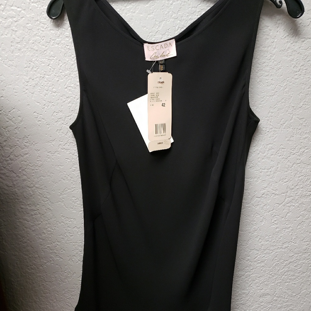 Escada Tank